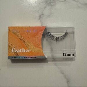 Lilac St. Feather in 12mm